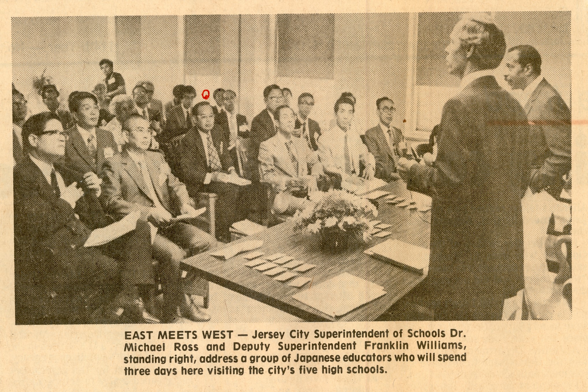 アメリカ・ニュージャージー州ジャージー・シティ教育委員会訪問　‘The Jersey Journal’紙1980年９月16日付