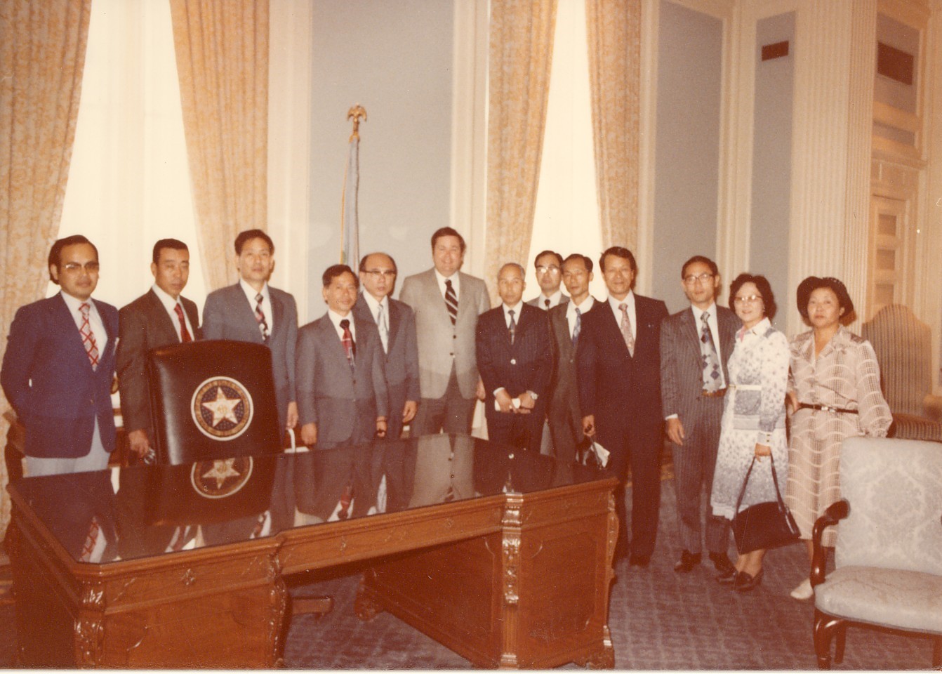 ボーレン・オクラホマ州知事を表敬訪問（1977年10月）