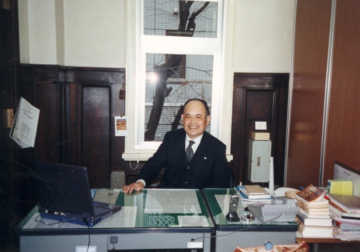 サラリーマン生活の晩年、顧問室で　2003年３月